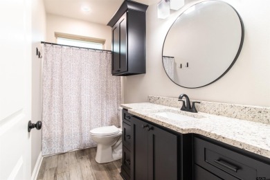 Welcome to this stunning home located in the highly sought-after on Oak Hurst Golf Course in Texas - for sale on GolfHomes.com, golf home, golf lot