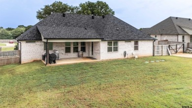 Welcome to this stunning home located in the highly sought-after on Oak Hurst Golf Course in Texas - for sale on GolfHomes.com, golf home, golf lot