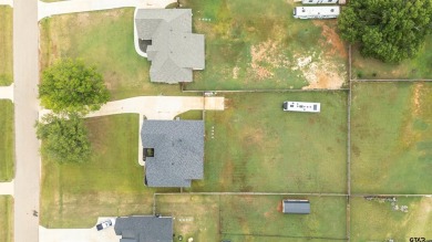Welcome to this stunning home located in the highly sought-after on Oak Hurst Golf Course in Texas - for sale on GolfHomes.com, golf home, golf lot