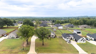 Welcome to this stunning home located in the highly sought-after on Oak Hurst Golf Course in Texas - for sale on GolfHomes.com, golf home, golf lot