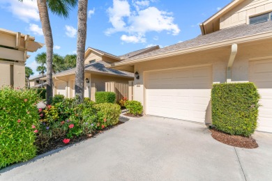 Welcome to the beautiful condominium community of Waterbend on Jonathans Landing Golf Club in Florida - for sale on GolfHomes.com, golf home, golf lot