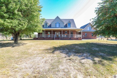 Conveniently located in Joshua's Haven, this 3 bed, 2 bath home on Silos Country Club in Kentucky - for sale on GolfHomes.com, golf home, golf lot