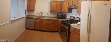 This well-maintained 2-bedroom, 2bathroom cond is nestled in the on Raintree Golf Course in New Jersey - for sale on GolfHomes.com, golf home, golf lot