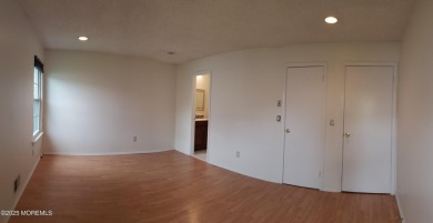This well-maintained 2-bedroom, 2bathroom cond is nestled in the on Raintree Golf Course in New Jersey - for sale on GolfHomes.com, golf home, golf lot