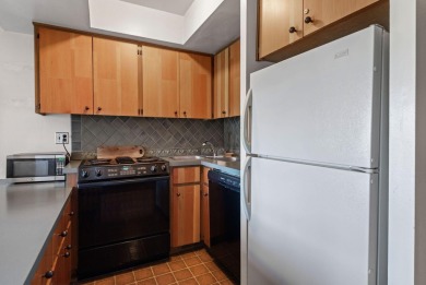 This Black Butte Ranch Condominium offers approximately 1,250 on Black Butte Ranch Golf Club Big Meadow in Oregon - for sale on GolfHomes.com, golf home, golf lot