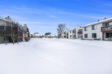 Welcome to this spacious and updated 3-bedroom, 2.5-bath condo on The Moors Golf Club in Michigan - for sale on GolfHomes.com, golf home, golf lot