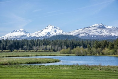 This Black Butte Ranch Condominium offers approximately 1,250 on Black Butte Ranch Golf Club Big Meadow in Oregon - for sale on GolfHomes.com, golf home, golf lot