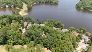 NEW LANDSCAPING AND NEW ROOF! The perfect location! 15 The on Carolina Trace Country Club in North Carolina - for sale on GolfHomes.com, golf home, golf lot