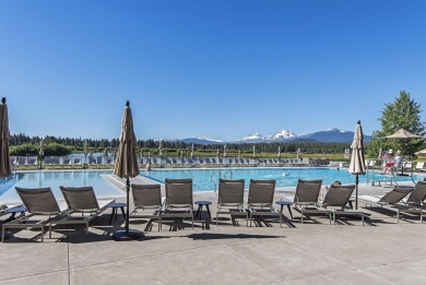 This Black Butte Ranch Condominium offers approximately 1,250 on Black Butte Ranch Golf Club Big Meadow in Oregon - for sale on GolfHomes.com, golf home, golf lot