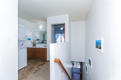 Located in the heart of Aiea, welcome to this spacious 2-bedroom on Pearl Country Club in Hawaii - for sale on GolfHomes.com, golf home, golf lot