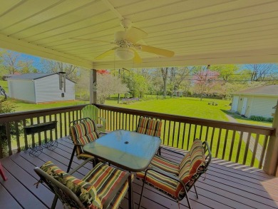 Adorable home in sought after Hunting Creek. This charming 1950s on Hopkinsville Golf and Country Club in Kentucky - for sale on GolfHomes.com, golf home, golf lot