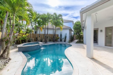 Experience luxury living in this stunning 3-bedroom, 3-bathroom on Palm Beach Polo and Country Club in Florida - for sale on GolfHomes.com, golf home, golf lot