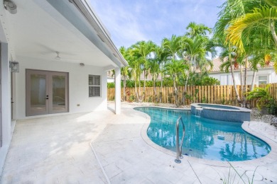 Experience luxury living in this stunning 3-bedroom, 3-bathroom on Palm Beach Polo and Country Club in Florida - for sale on GolfHomes.com, golf home, golf lot