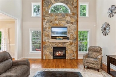 Stunning Home in Greensprings West! This 3-bed, 2.5-bath gem on Williamsburg National Golf Club in Virginia - for sale on GolfHomes.com, golf home, golf lot