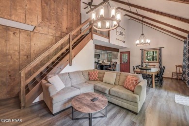 Beautifully Updated Saltbox Home in The Hideout!Tucked within on The Hideout Golf in Pennsylvania - for sale on GolfHomes.com, golf home, golf lot
