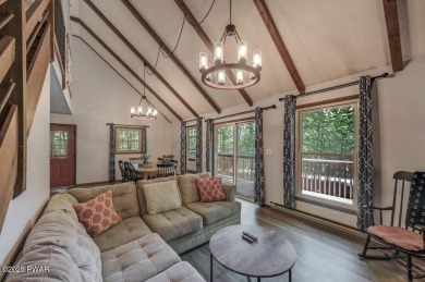 Beautifully Updated Saltbox Home in The Hideout!Tucked within on The Hideout Golf in Pennsylvania - for sale on GolfHomes.com, golf home, golf lot
