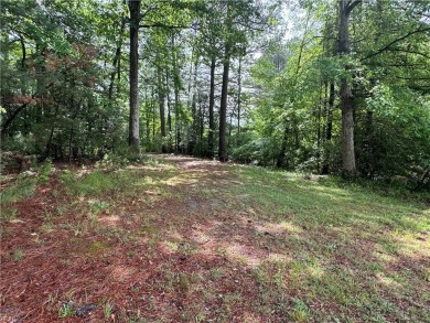 Come and build your dream home in one of the newer, most on Fords Colony Country Club in Virginia - for sale on GolfHomes.com, golf home, golf lot