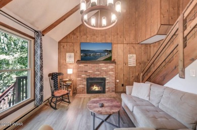 Beautifully Updated Saltbox Home in The Hideout!Tucked within on The Hideout Golf in Pennsylvania - for sale on GolfHomes.com, golf home, golf lot