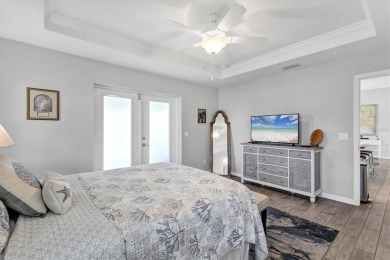 Discover the perfect blend of elegance, comfort, and Florida on Pinemoor West Golf Club in Florida - for sale on GolfHomes.com, golf home, golf lot