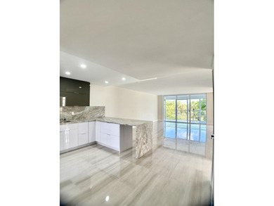 Fully remodeled corner 3BR/2BA condo bathed in natural light on Palm-Aire Country Club and Resort - The Oaks in Florida - for sale on GolfHomes.com, golf home, golf lot