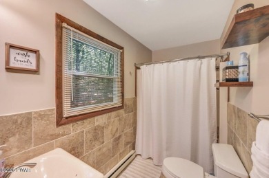 Beautifully Updated Saltbox Home in The Hideout!Tucked within on The Hideout Golf in Pennsylvania - for sale on GolfHomes.com, golf home, golf lot