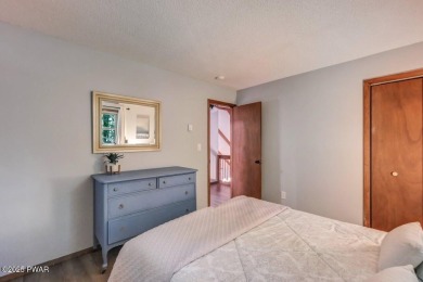 Beautifully Updated Saltbox Home in The Hideout!Tucked within on The Hideout Golf in Pennsylvania - for sale on GolfHomes.com, golf home, golf lot