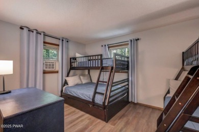 Beautifully Updated Saltbox Home in The Hideout!Tucked within on The Hideout Golf in Pennsylvania - for sale on GolfHomes.com, golf home, golf lot