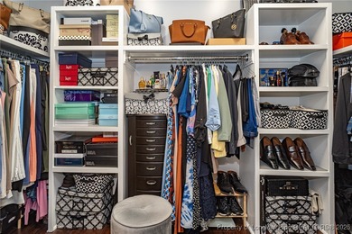 ***Stunning Home in a Gated Golf Community with Modern Upgrades on Anderson Creek Golf Club in North Carolina - for sale on GolfHomes.com, golf home, golf lot