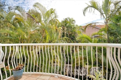 Resort-style townhome near Florida's best Gulf beaches, golf on Pasadena Yacht and Country Club in Florida - for sale on GolfHomes.com, golf home, golf lot