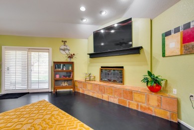 Well maintained, 4-bed, 3.5-bath home in Green Tree Country Club on Green Tree Country Club in Texas - for sale on GolfHomes.com, golf home, golf lot