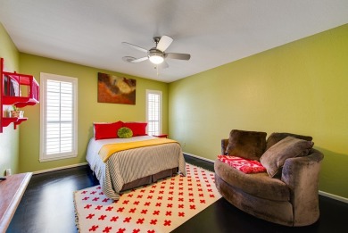 Well maintained, 4-bed, 3.5-bath home in Green Tree Country Club on Green Tree Country Club in Texas - for sale on GolfHomes.com, golf home, golf lot