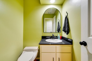 Well maintained, 4-bed, 3.5-bath home in Green Tree Country Club on Green Tree Country Club in Texas - for sale on GolfHomes.com, golf home, golf lot