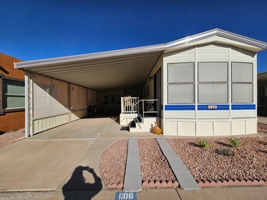 Welcome to this sparkling clean 2-bedroom, 2-bathroom home. The on Viewpoint Golf Resort in Arizona - for sale on GolfHomes.com, golf home, golf lot