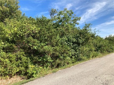 Build Your Multi-Family Investment Property in Holiday Island! 0 on Holiday Island Executive Golf Course in Arkansas - for sale on GolfHomes.com, golf home, golf lot