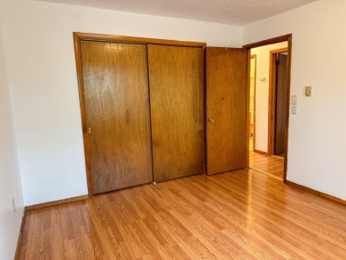 POCONOS CHARMING CHALET STYLE RAISED RANCH Move-In Ready & on Pocono Farms Country Club in Pennsylvania - for sale on GolfHomes.com, golf home, golf lot