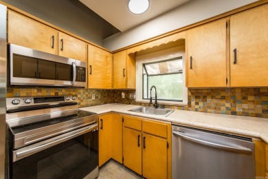 Welcome home in the serene & scenic community of Fairfield Bay on Indian Hills Country Club in Arkansas - for sale on GolfHomes.com, golf home, golf lot