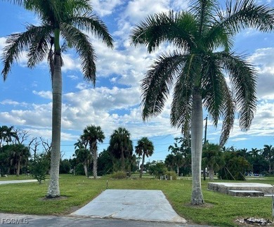 Take this wonderful opportunity to become part of the rebuilding on Kelly Greens Golf and Country Club in Florida - for sale on GolfHomes.com, golf home, golf lot