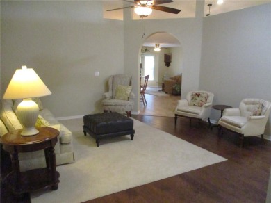 SUPER SIZED HOUSE AND DRIVEWAY, ON A SUPER SIZED LOT !! This on Preserve Golf Club in Florida - for sale on GolfHomes.com, golf home, golf lot