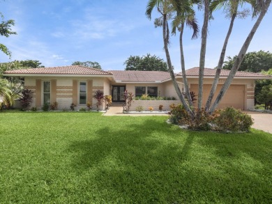 Welcome to this beautiful home 3 bedrooms, 3 and half Bathrooms on Boca Greens Country Club in Florida - for sale on GolfHomes.com, golf home, golf lot