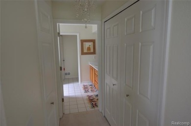 Fenton - A Must-See Condo!  2 Large Bedrooms, 2 Full Baths on Fenton Farms Golf Club in Michigan - for sale on GolfHomes.com, golf home, golf lot
