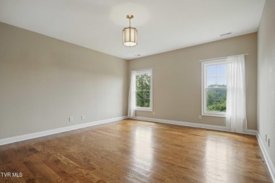 Welcome to 346 Golf Ridge Dr. in Kingsport, Tennessee! Take a on Crocketts Ridge Golf Club in Tennessee - for sale on GolfHomes.com, golf home, golf lot