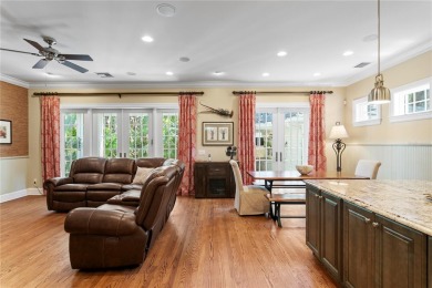 Welcome to 2714 W. Jetton Avenue -- an elegant on Palma Ceia Golf and Country Club in Florida - for sale on GolfHomes.com, golf home, golf lot