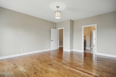 Welcome to 346 Golf Ridge Dr. in Kingsport, Tennessee! Take a on Crocketts Ridge Golf Club in Tennessee - for sale on GolfHomes.com, golf home, golf lot