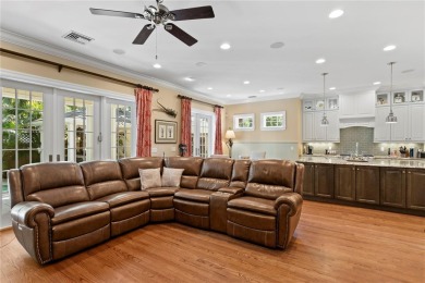 Welcome to 2714 W. Jetton Avenue -- an elegant on Palma Ceia Golf and Country Club in Florida - for sale on GolfHomes.com, golf home, golf lot