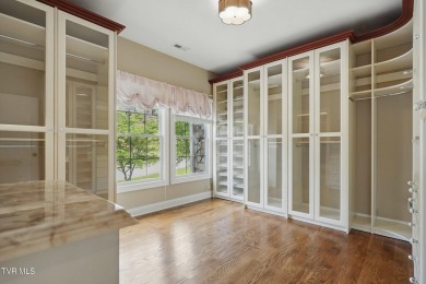 Welcome to 346 Golf Ridge Dr. in Kingsport, Tennessee! Take a on Crocketts Ridge Golf Club in Tennessee - for sale on GolfHomes.com, golf home, golf lot