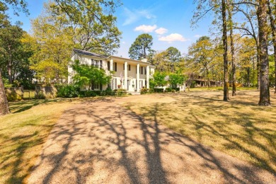 Rare opportunity to find a move in ready home in a great on Pleasant Valley Country Club in Arkansas - for sale on GolfHomes.com, golf home, golf lot