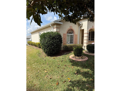 ** OPPORTUNITY AWAITS ***  Don't miss this 3/2 home with Golf on Ocala Palms Golf and Country Club in Florida - for sale on GolfHomes.com, golf home, golf lot