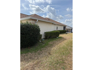 ** OPPORTUNITY AWAITS ***  Don't miss this 3/2 home with Golf on Ocala Palms Golf and Country Club in Florida - for sale on GolfHomes.com, golf home, golf lot