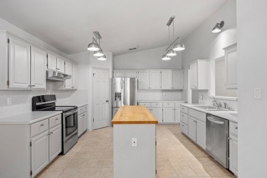Ranch style home on a quiet, level, cul-de-sac in Riverhill.  4 on Riverhill Country Club in Texas - for sale on GolfHomes.com, golf home, golf lot