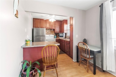 Welcome to this 2-bedroom 1-bathroom unit in the Ironwood Golf on Pinebrook/Ironwood Golf Course in Florida - for sale on GolfHomes.com, golf home, golf lot